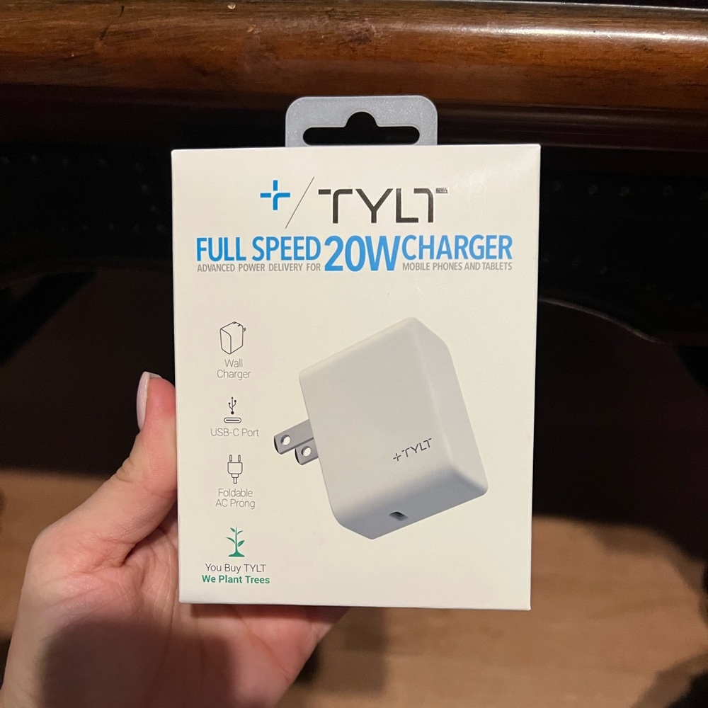 Full speed wall charger USB C port Brand New never opened